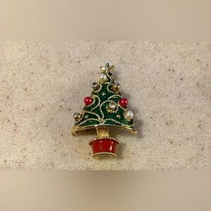 Festive Christmas Tree Brooch